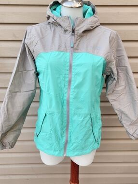 The North‎Face Warm Storm Jacket XL Youth 18 (Small Women) 3 IN 1